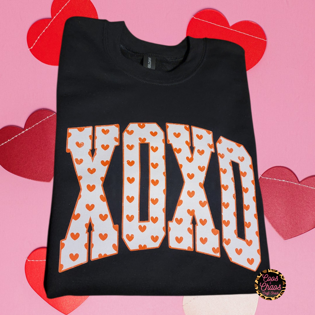 XOXO-Tee/Sweatshirt