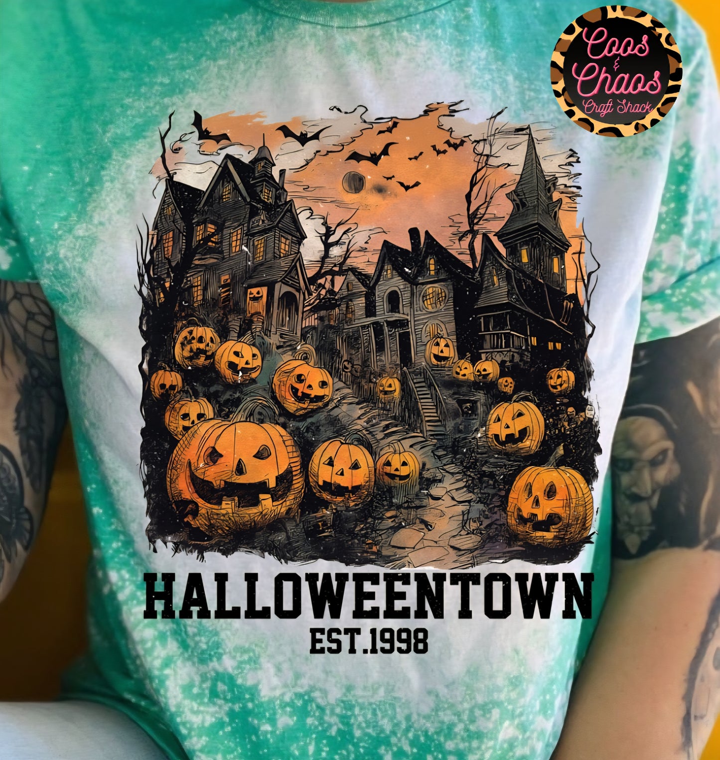 HalloweenTOWN-Bleached/Basic Tee