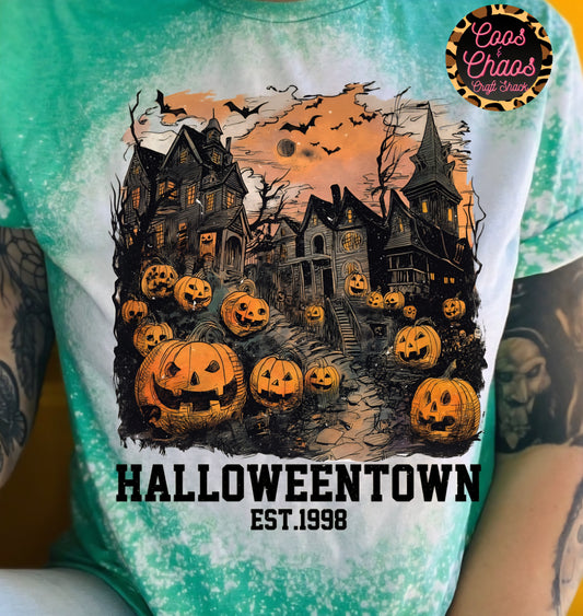 HalloweenTOWN-Bleached/Basic Tee